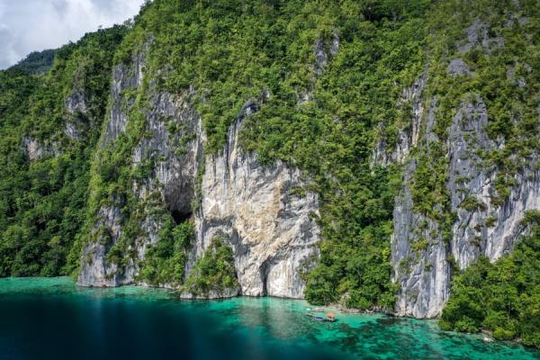 Ora Beach Resort Seram Island Maluku Indo<em></em>nesia Sawai Cliff